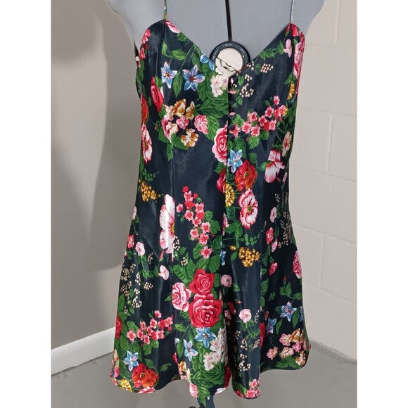 Lingerie Cacique Womens Black Floral Print Multicolor Roses Size Medium Satin - Picture 2 of 9
